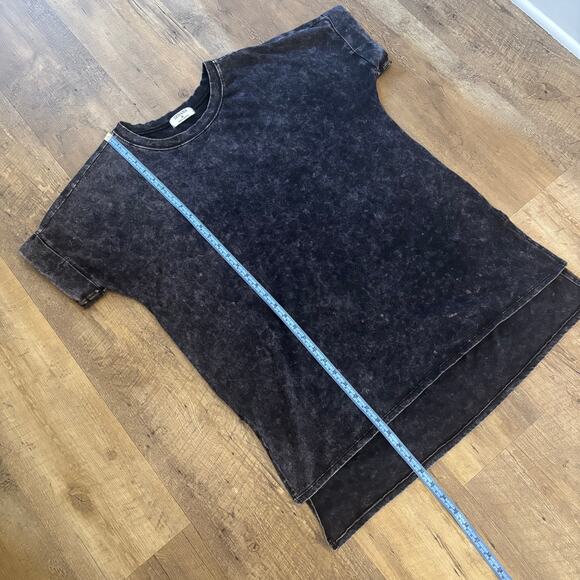 Zenana Acid Wash Rolled Cuff Oversized Pullover Tee - Picture 5 of 8